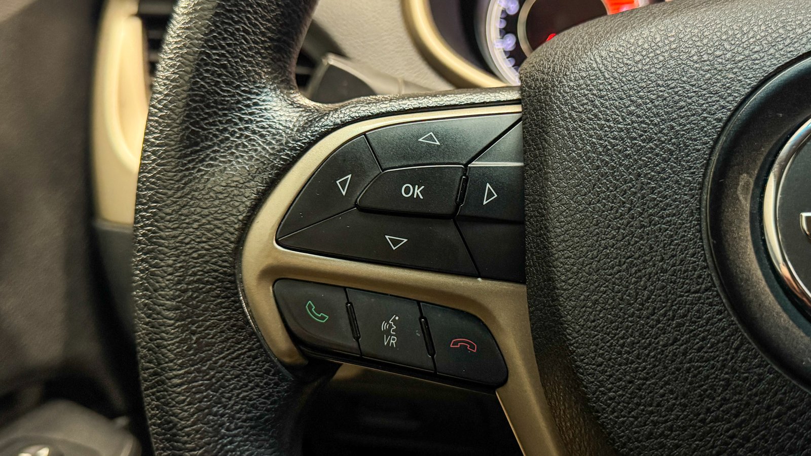 Jeep Cherokee Sport AT 2.4 2017 - Imagen 9 de 20