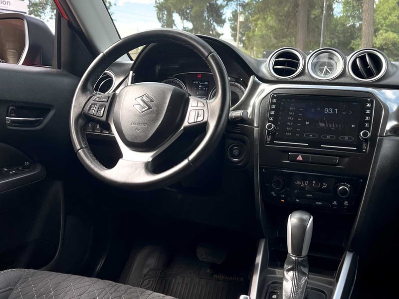 Suzuki Vitara GLX AT 2020 - Imagen 12 de 20