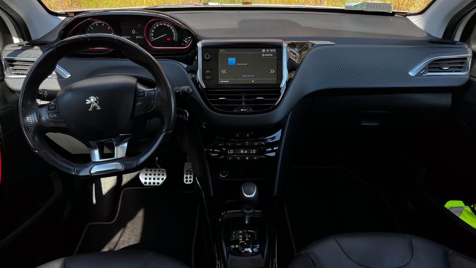 Peugeot 2008 GT LINE 1.2 AT 2018 - Imagen 14 de 20
