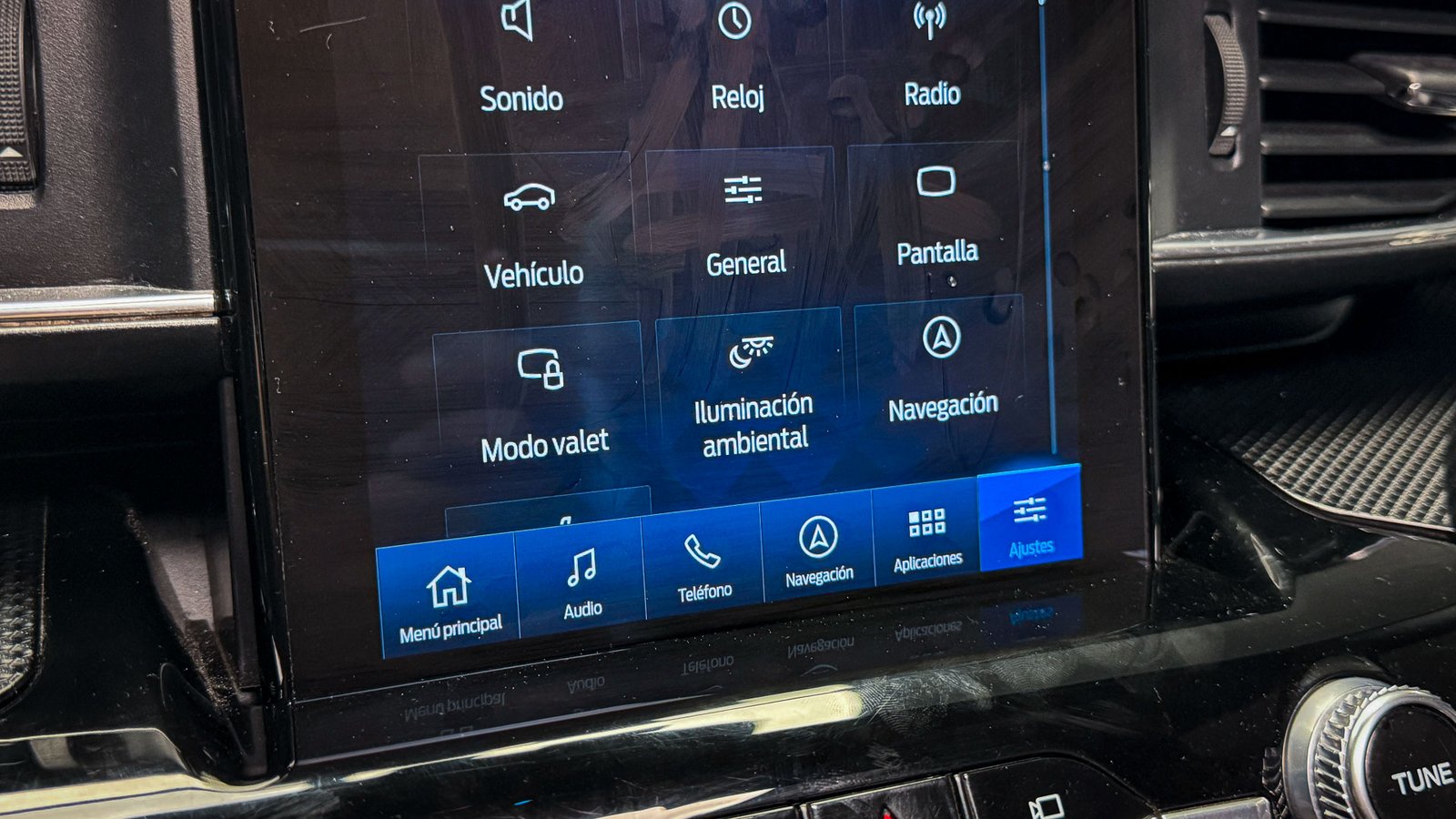 Ford Explorer ST 4WD 2023 - Imagen 17 de 20