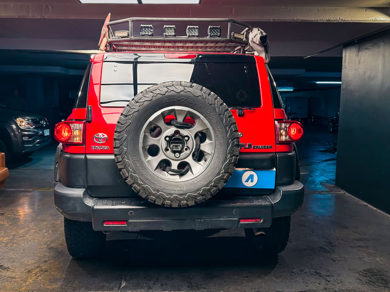 Toyota FJ Cruiser Limited 4x4 4.0 2013 - Imagen 3 de 20