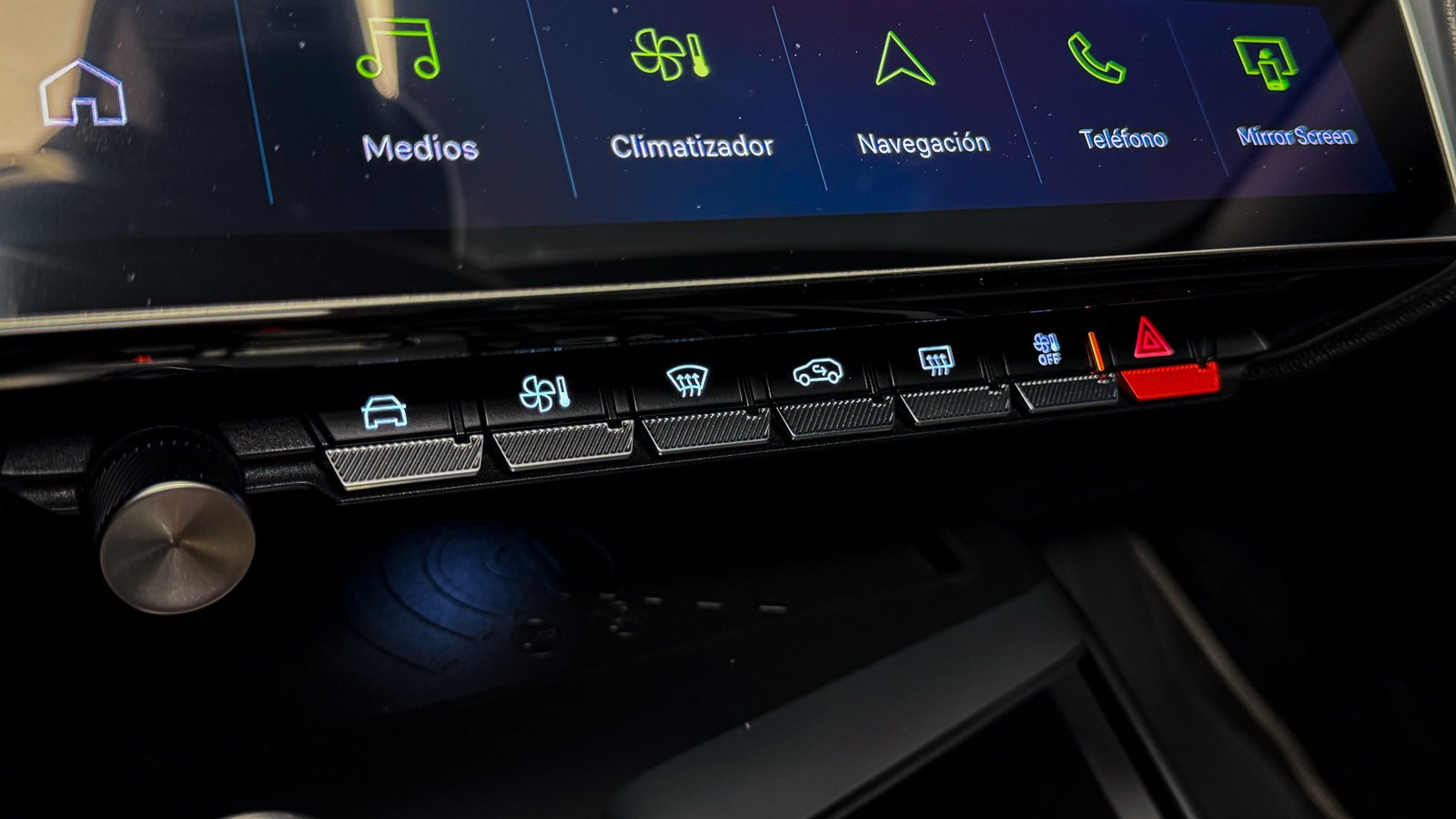 Peugeot 308 GT Puretech 1.2 2024 - Imagen 18 de 20