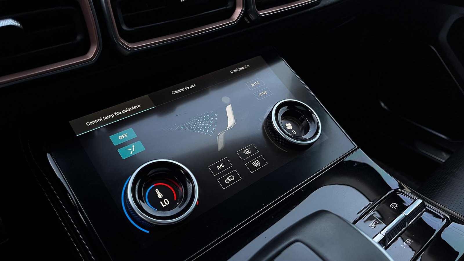 Jetour X70 PLUS LUX 4X2 1.6 AT 2025 - Imagen 19 de 20