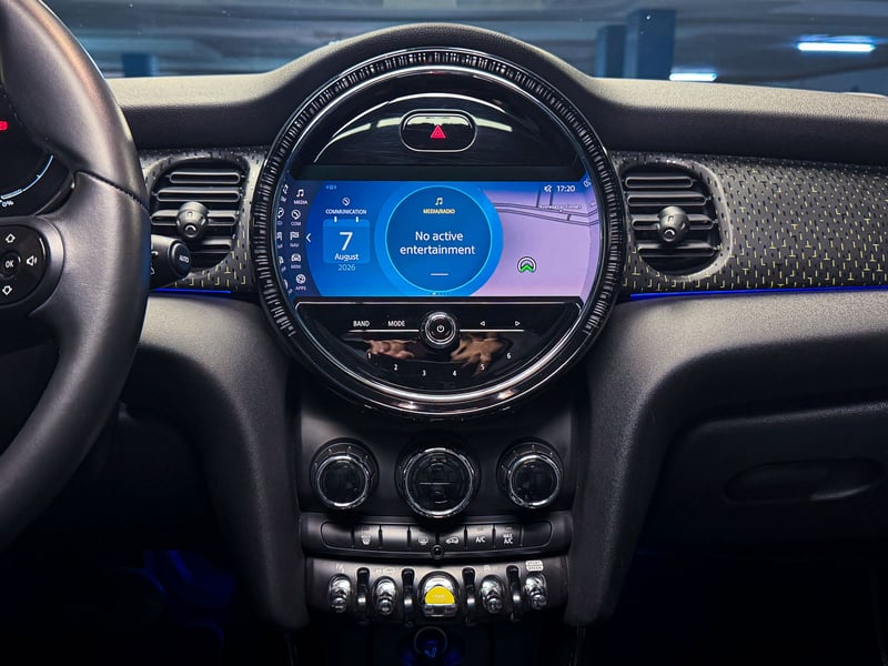 Mini Cooper SE Favoured 2023 - Imagen 15 de 20