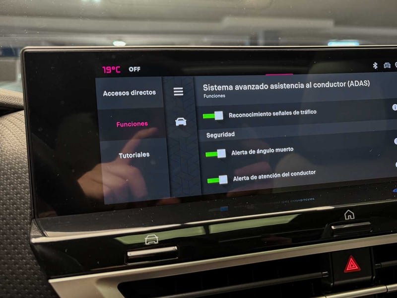 Citroën C4 Max MHEV 1.2 2025 - Imagen 19 de 20