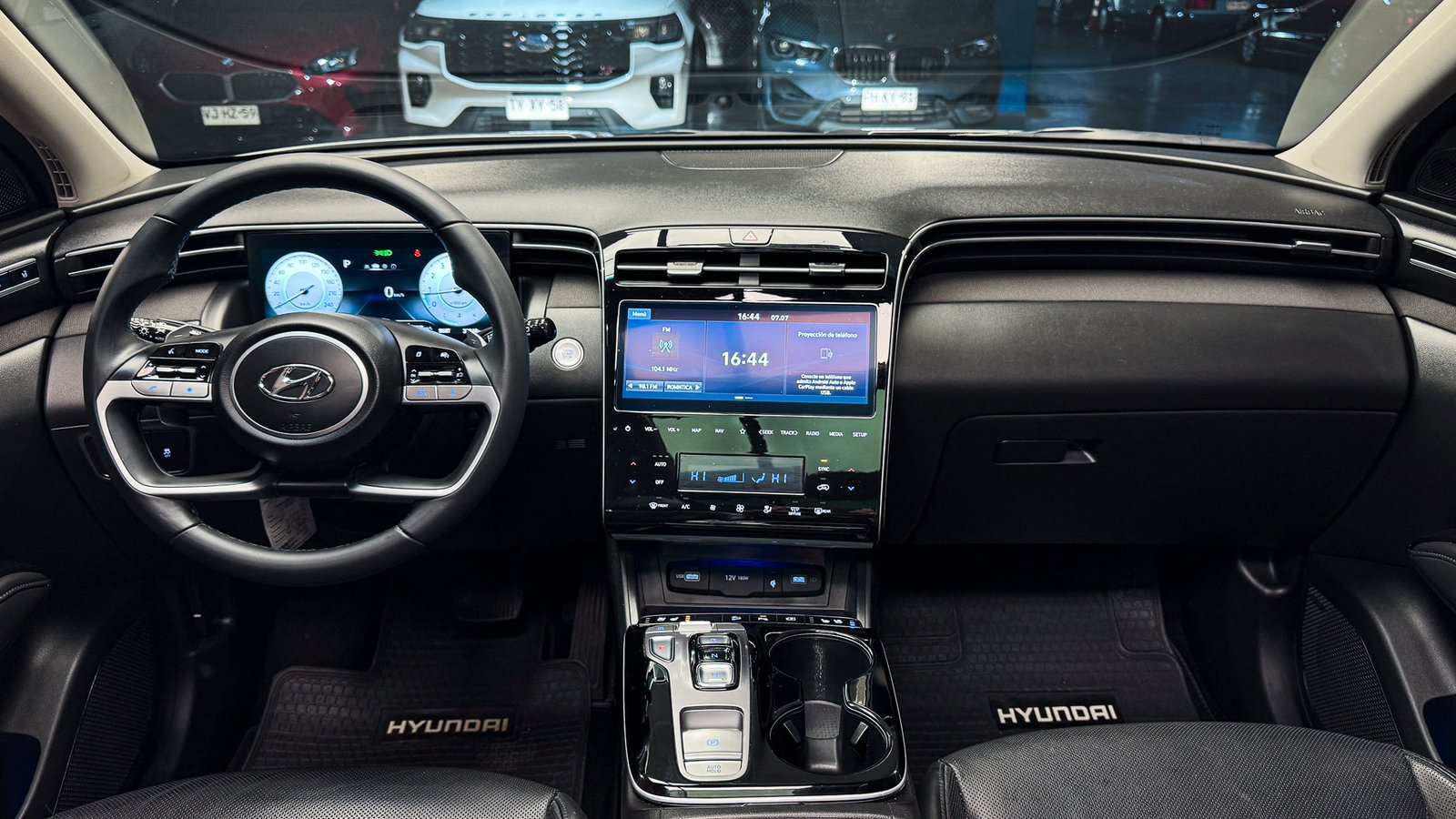 Hyundai Tucson NX4 Limited GDI AWD 1.6T 2024 - Imagen 14 de 20