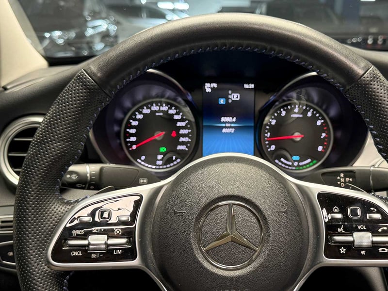 Mercedes-Benz C200 FL AT 1.5 2020 - Imagen 7 de 20