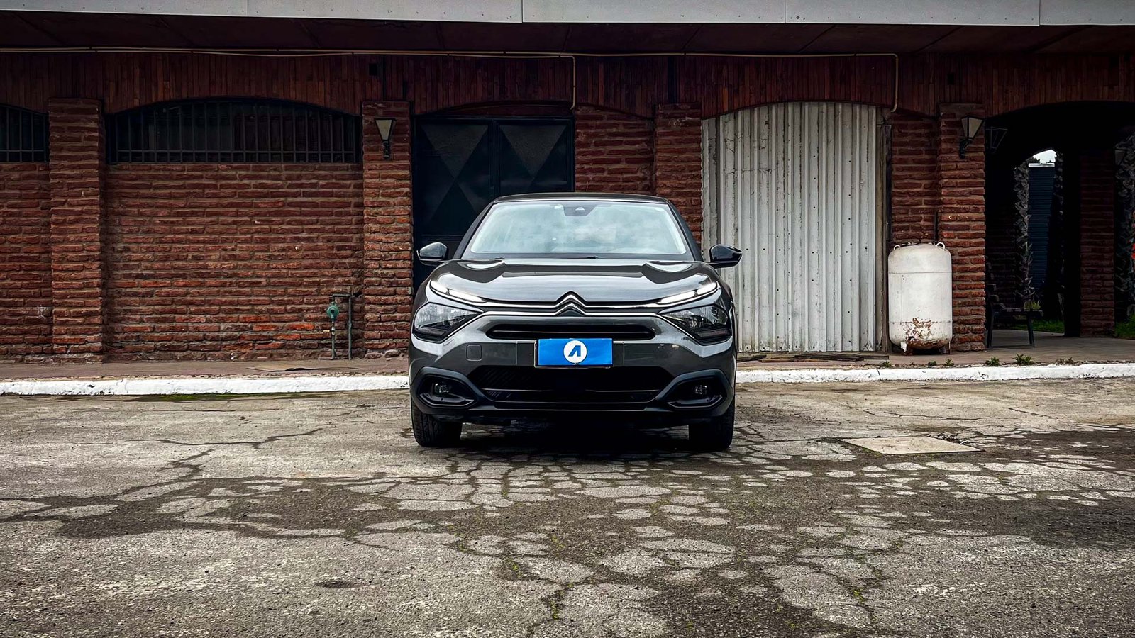 Citroën C4 Feel 1.2 AT 2022 - Imagen 6 de 19