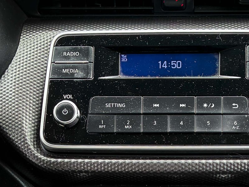 Nissan Kicks Sense MT 2018 - Imagen 14 de 15