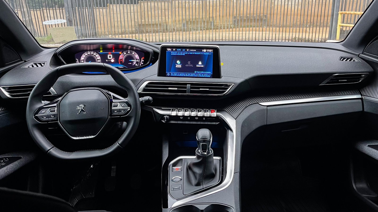 Peugeot 3008 Active Pack 1.2 2024 - Imagen 16 de 20
