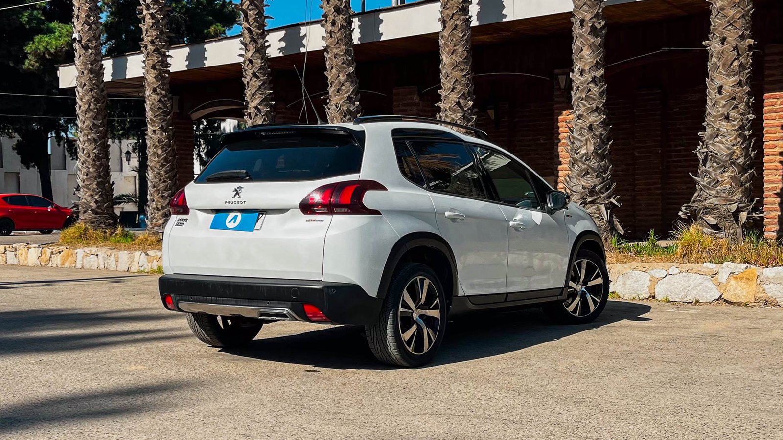 Peugeot 2008 GT LINE 1.2 AT 2018 - Imagen 4 de 20