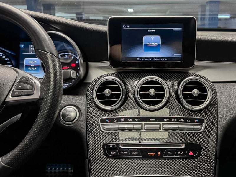 Mercedes-Benz GLC 300 Coupé AMG Line 2019 - Imagen 16 de 20