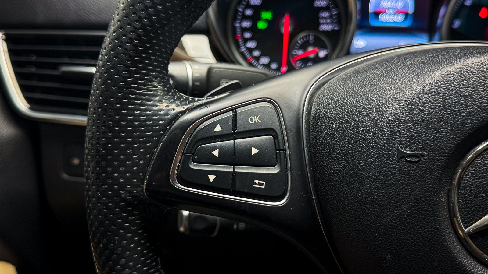 Mercedes-Benz GLE 400 Coupe Sport 3.0 2018 - Imagen 9 de 20
