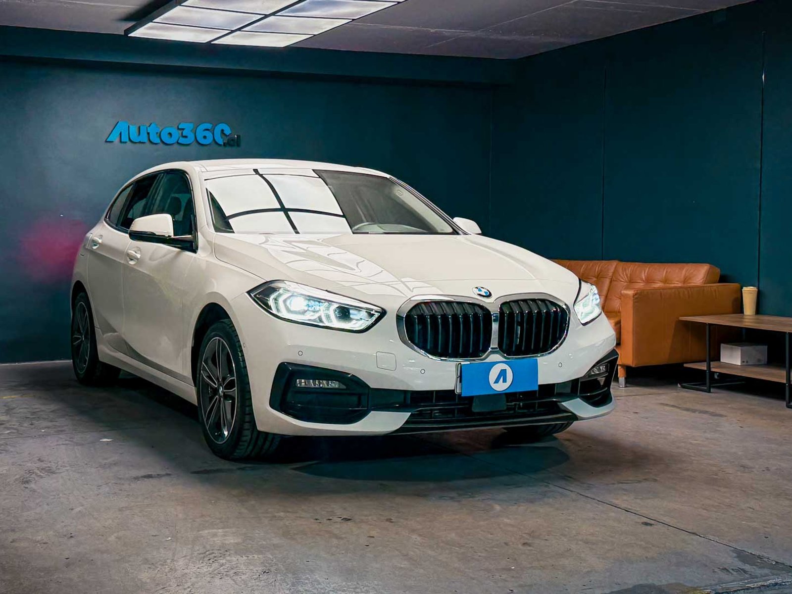 BMW 118i Sport Plus 1.5 2022 - Foto 5 de 20