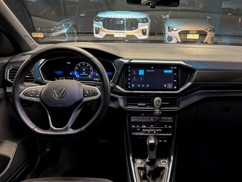 Volkswagen T-Cross Comfortline 2024 - Imagen 14 de 20