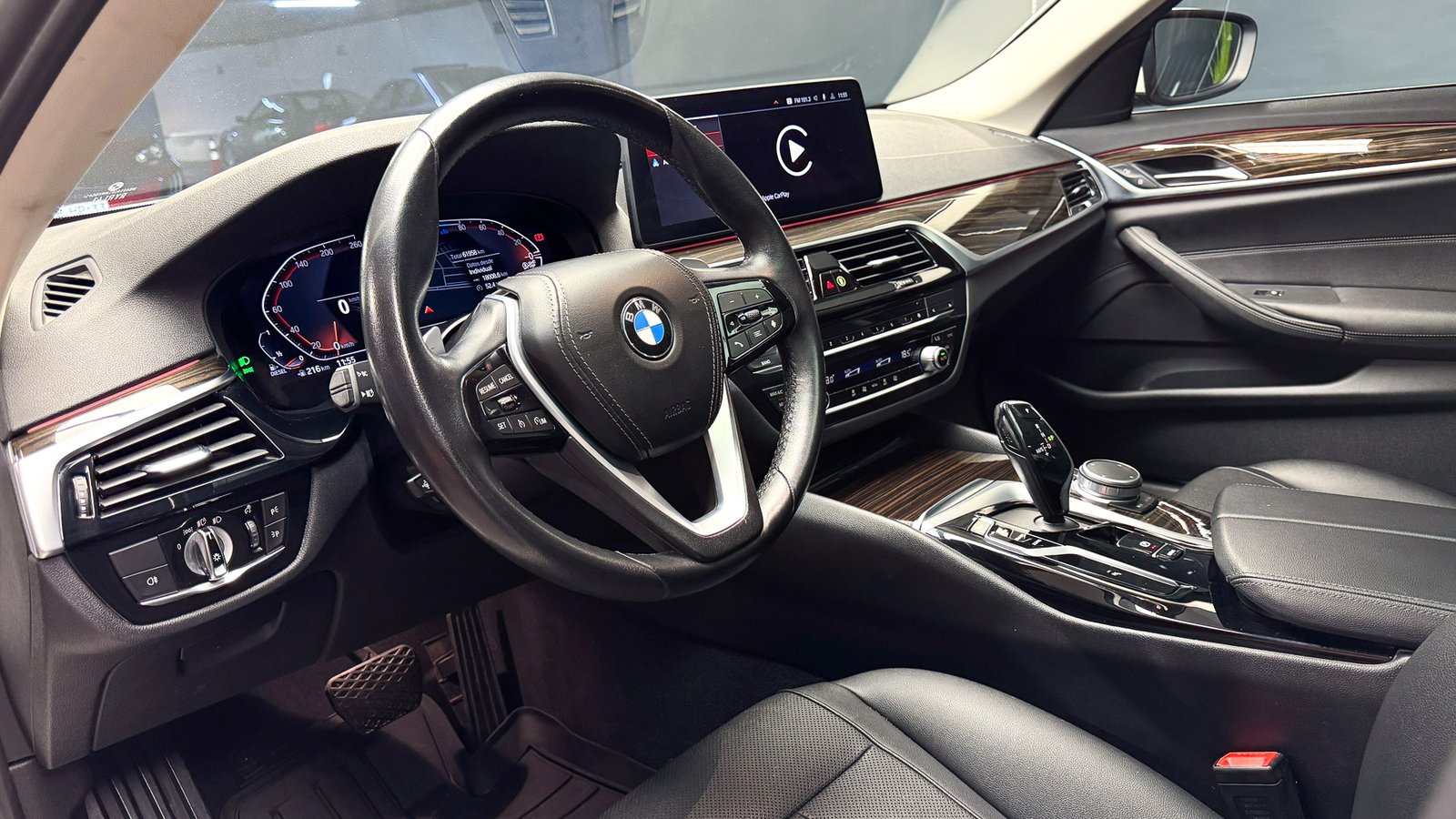 BMW 520D Heritage 2.0 2022 - Imagen 11 de 20