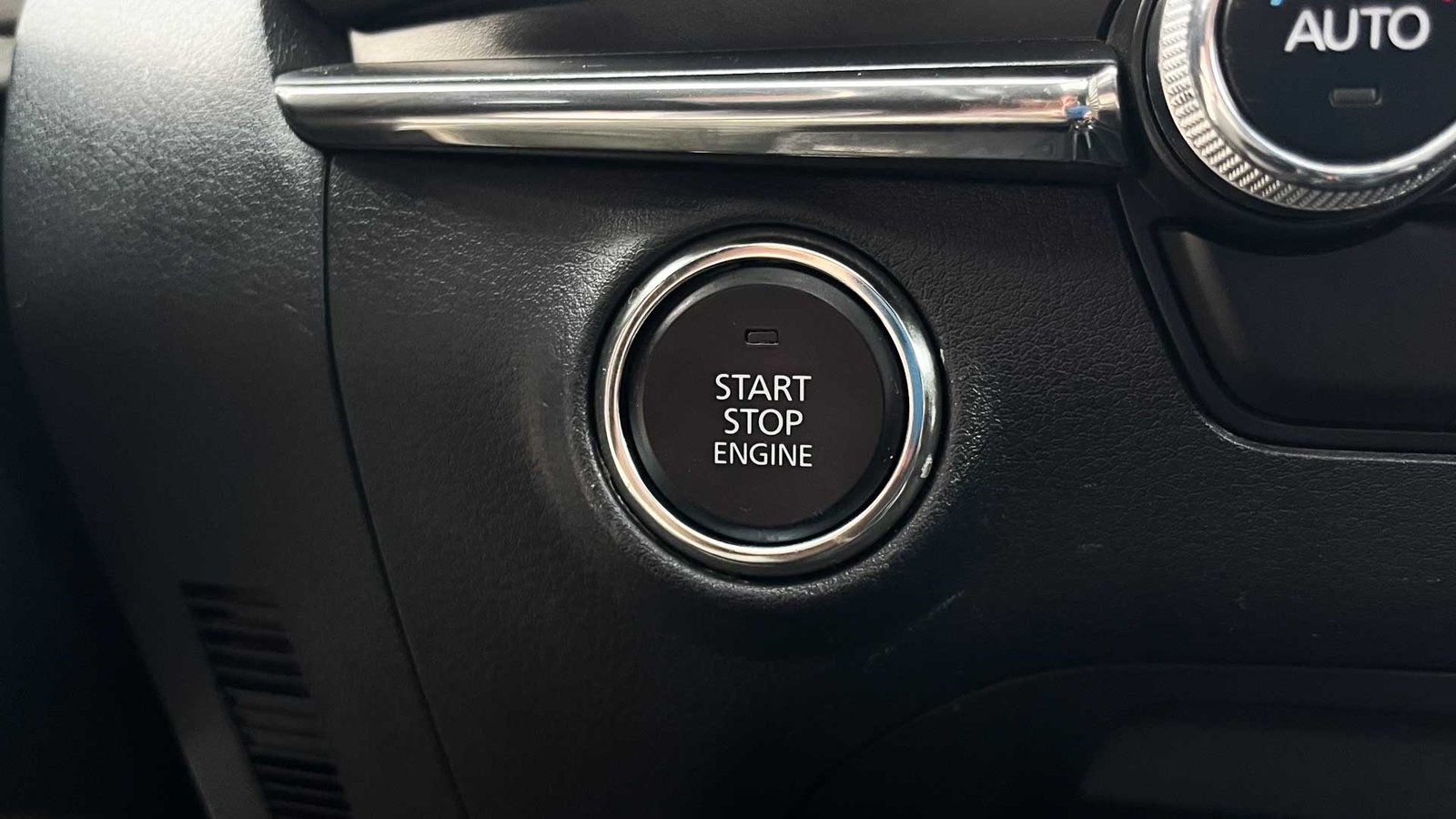 Mazda 3 Sport GTX 2.5 2023 - Imagen 14 de 17