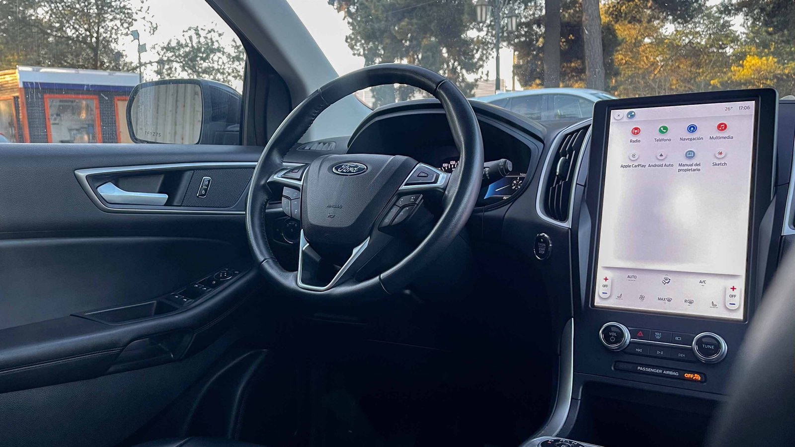 Ford Edge SEL AWD 2.0 2024 - Imagen 12 de 20