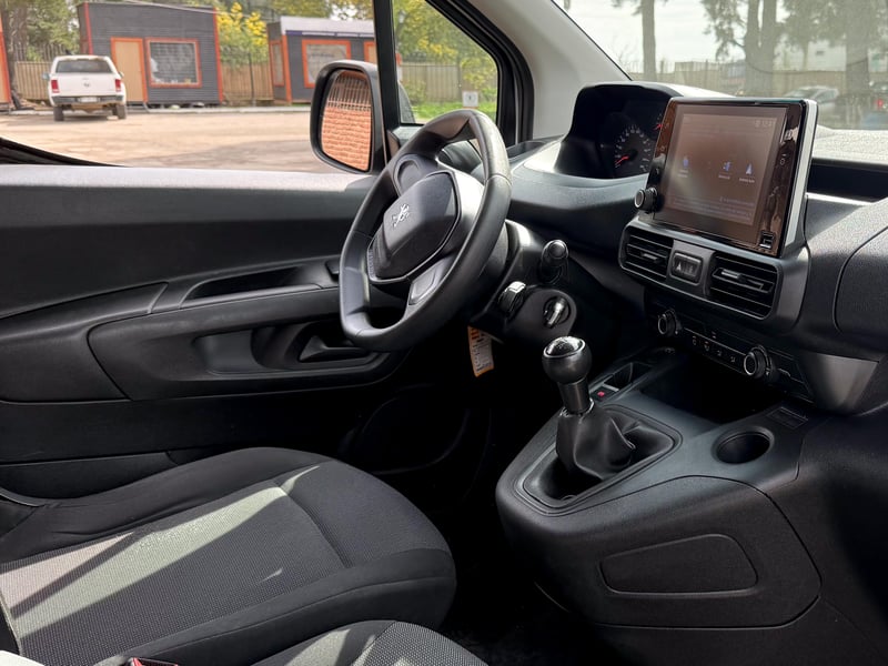Peugeot Partner HDI L1 1.6 2022 - Imagen 13 de 20
