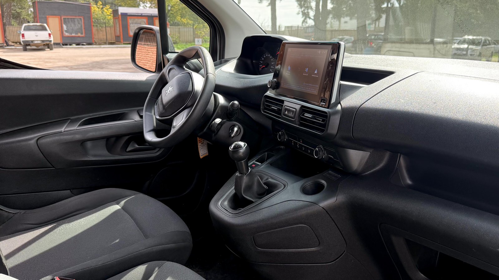 Peugeot Partner HDI L1 1.6 2022 - Imagen 13 de 20