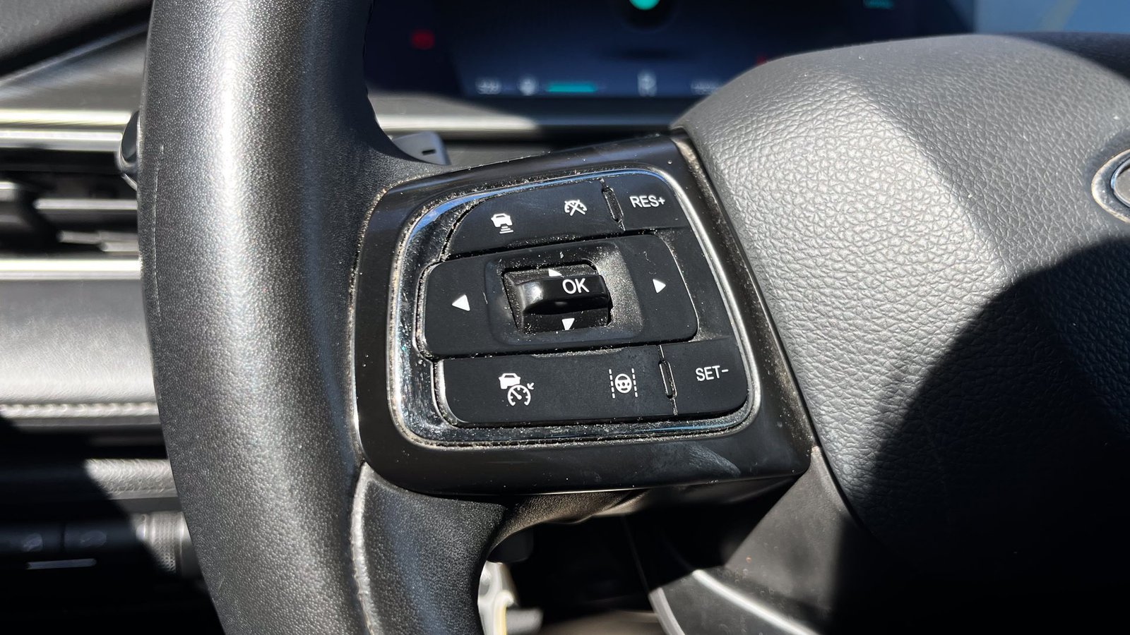Chery Tiggo 8 Pro Max 2.0T 2023 - Imagen 9 de 20