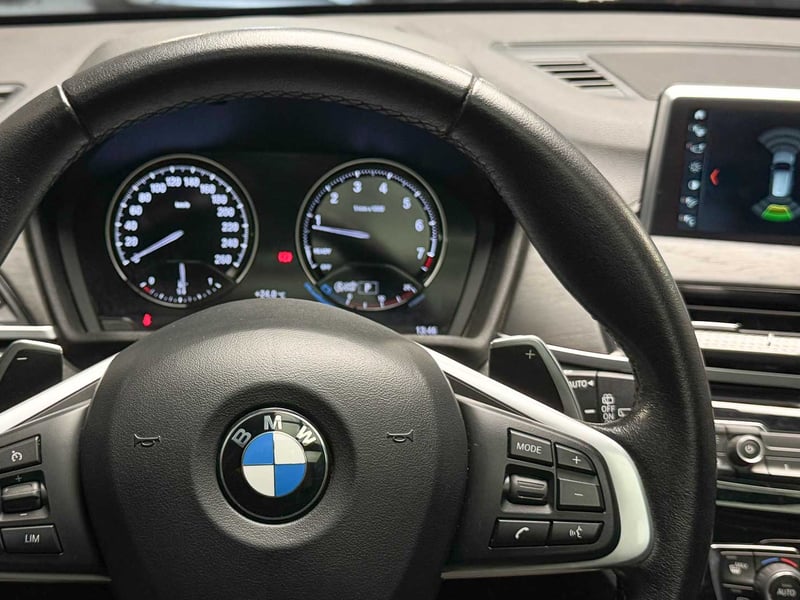 BMW X1 XDrive XLine 20i 2.0 2019 - Imagen 7 de 20