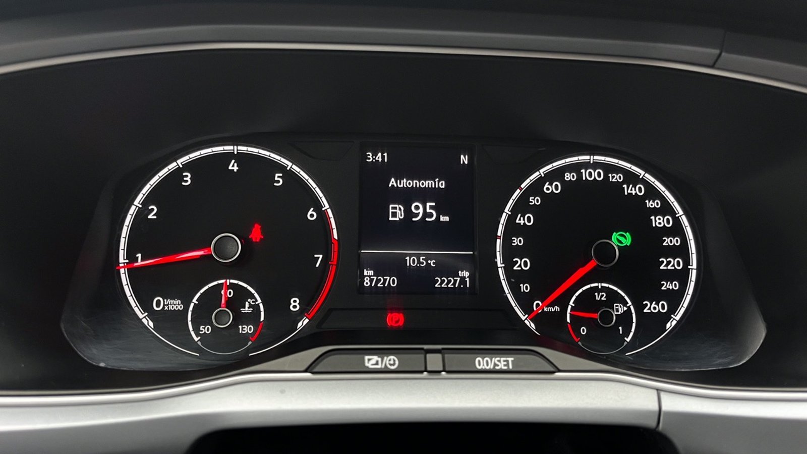 Volkswagen T-Cross Comfortline 1.6 2020 - Imagen 8 de 20