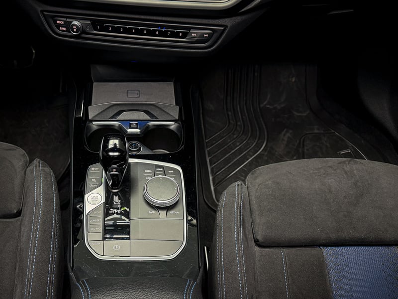 BMW 135I xDrive 2.0 2023 - Imagen 19 de 20