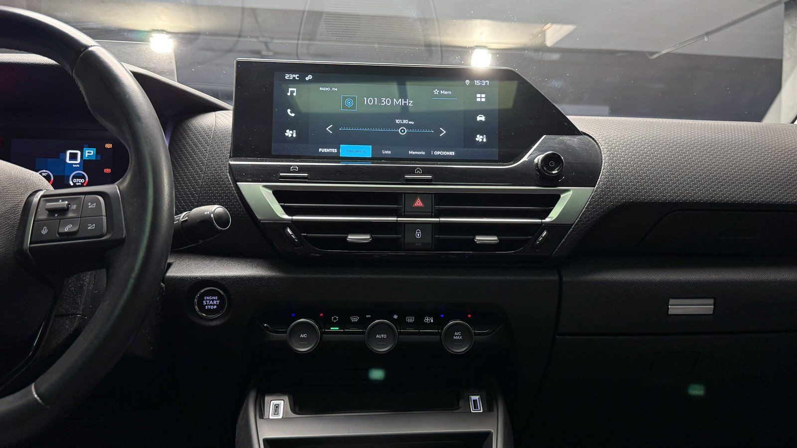 Citroën C4 Shine AT 1.2 2023 - Imagen 15 de 20