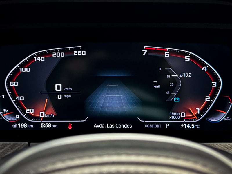 BMW 135I xDrive 2.0 2023 - Imagen 8 de 20