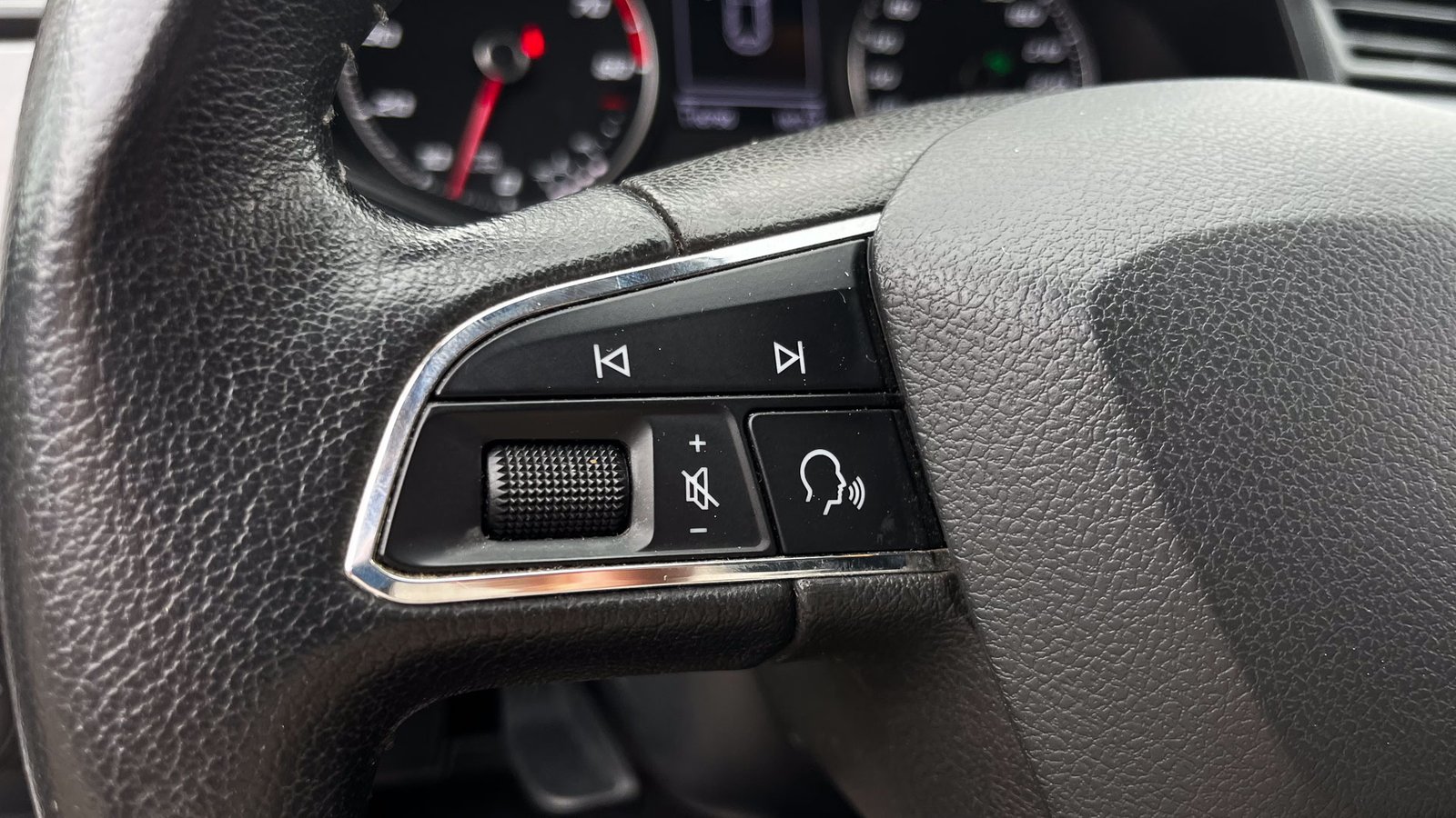 SEAT Ibiza Style 1.6 AT 2021 - Imagen 9 de 20