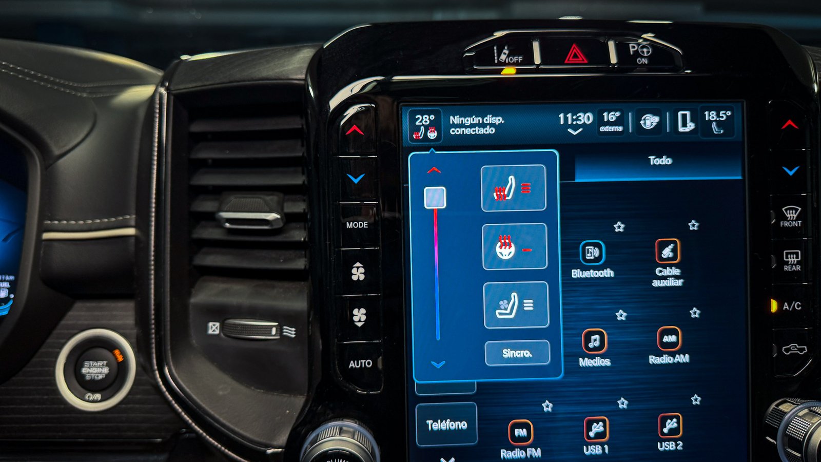 RAM 1500 Limited 4X4 5.7 AT 2024 - Imagen 20 de 20