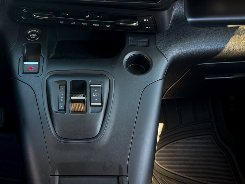Peugeot Rifter BlueHDI 1.5 2024 - Imagen 18 de 20