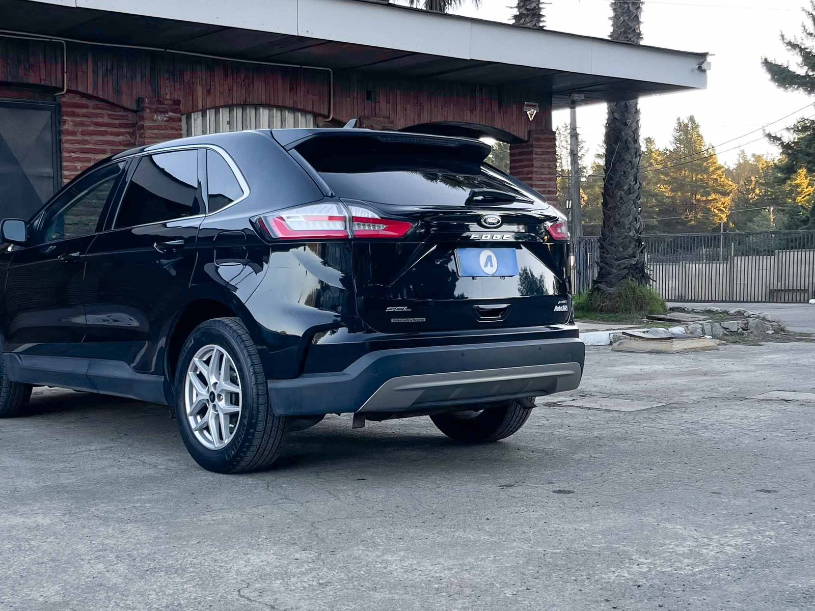 Ford Edge SEL AWD 2.0 2024 - Foto 2 de 20