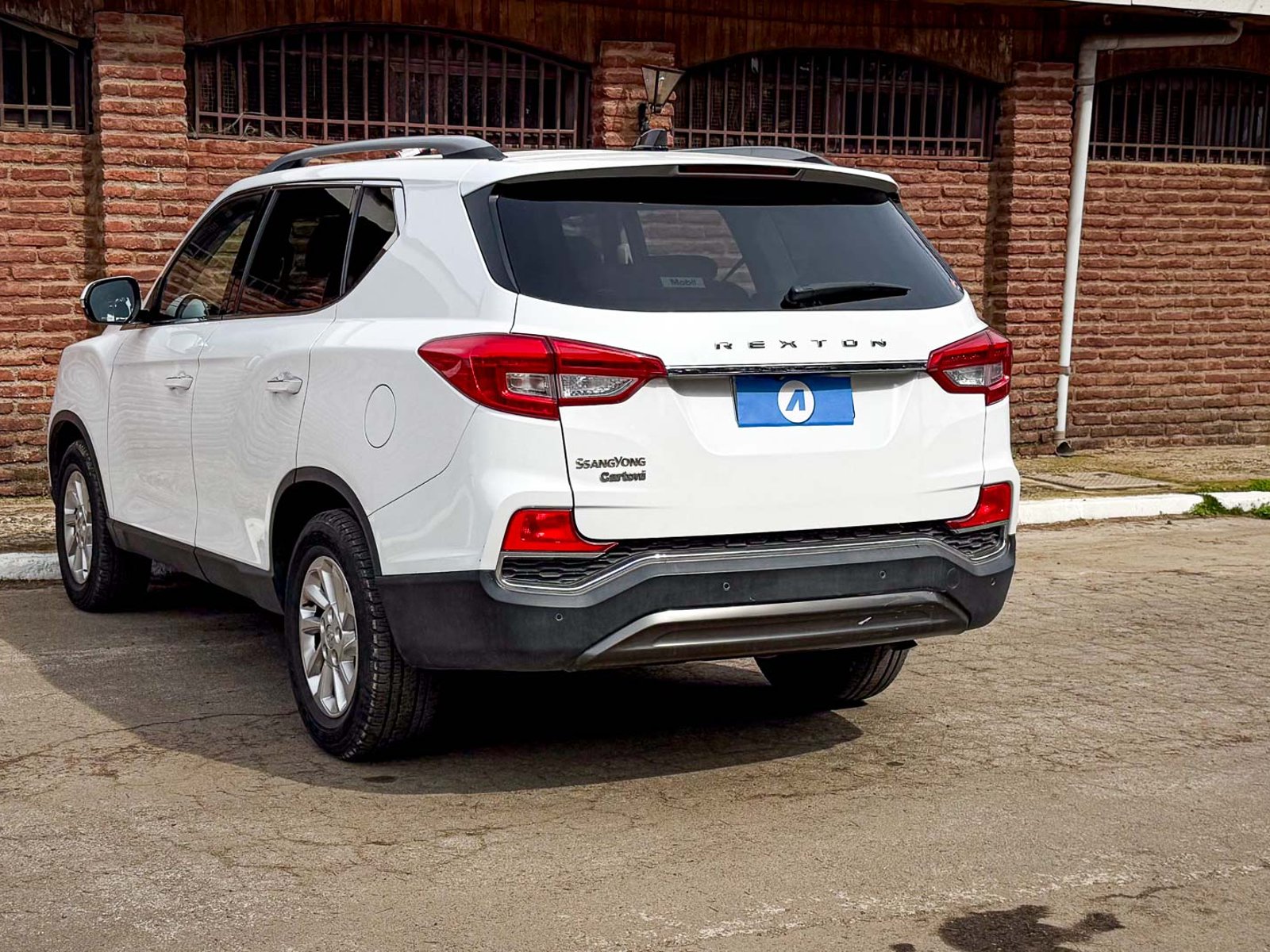 SsangYong Rexton GLX AT 2.2 2021 - Foto 2 de 20
