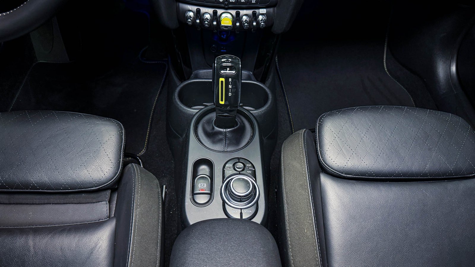 Mini Cooper SE Favoured 2023 - Imagen 19 de 20
