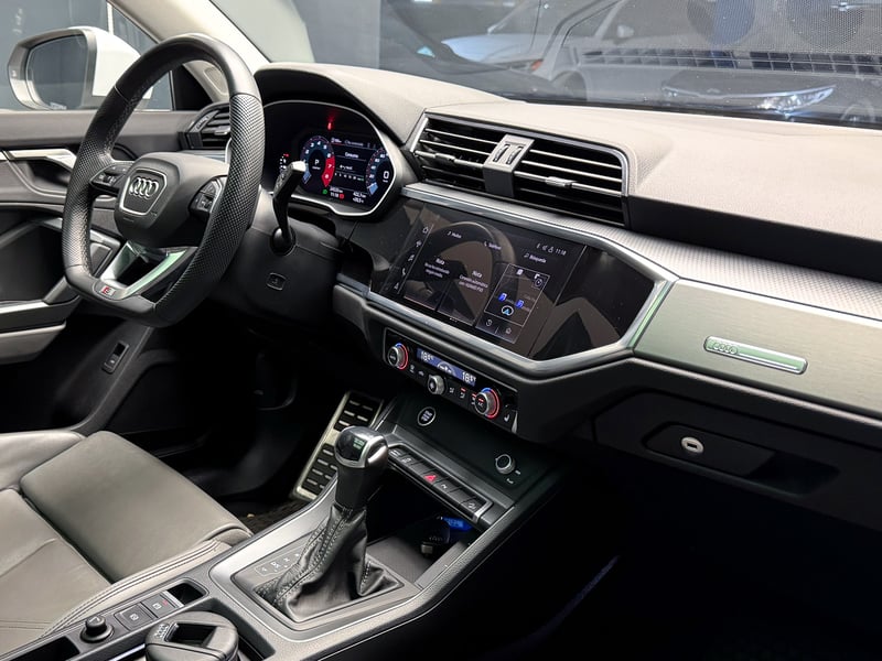 Audi Q3 S-Line 35 TFSI Sport 1.4T 2025 - Imagen 15 de 20