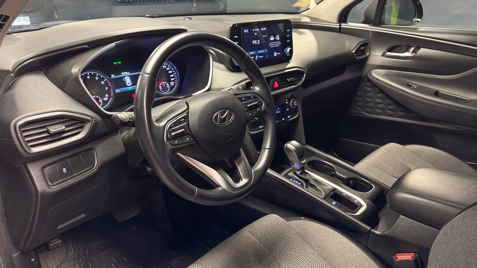 Hyundai Santa Fe Plus AT 2.5 2022 - Imagen 11 de 20