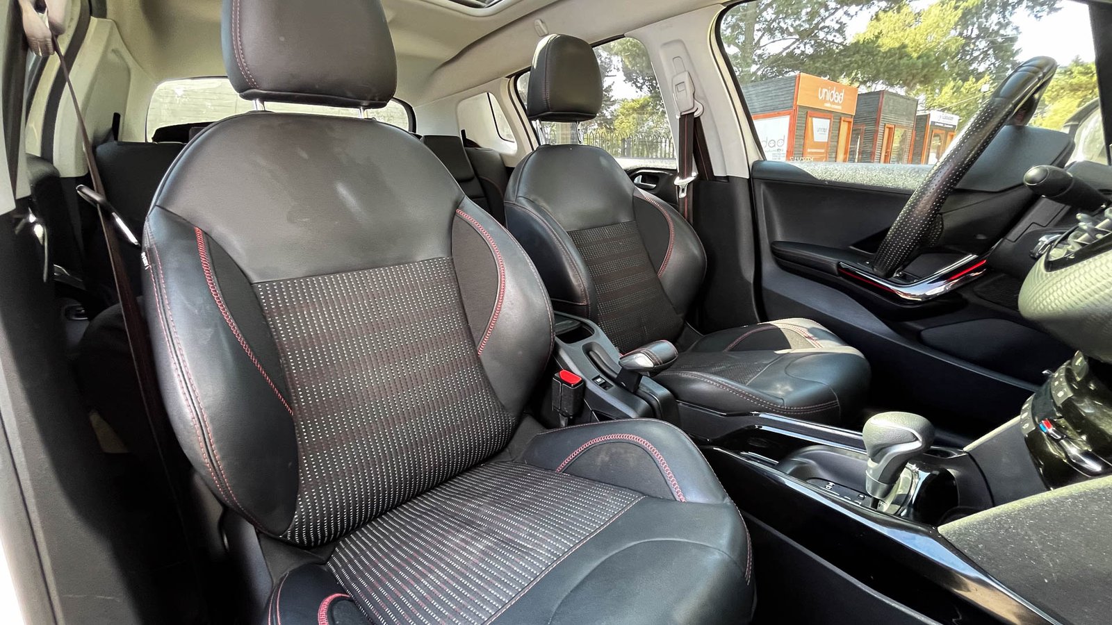 Peugeot 2008 GT LINE 1.2 AT 2018 - Imagen 20 de 20