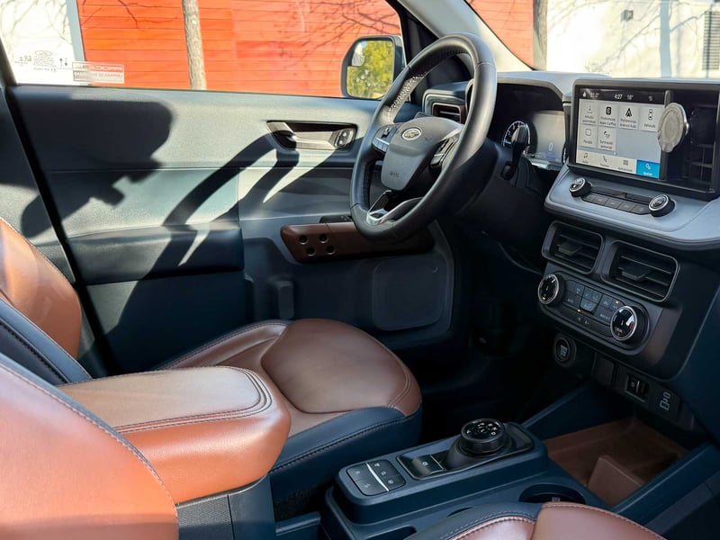 Ford Maverick Lariat 4x4 2.0 2023 - Imagen 14 de 20