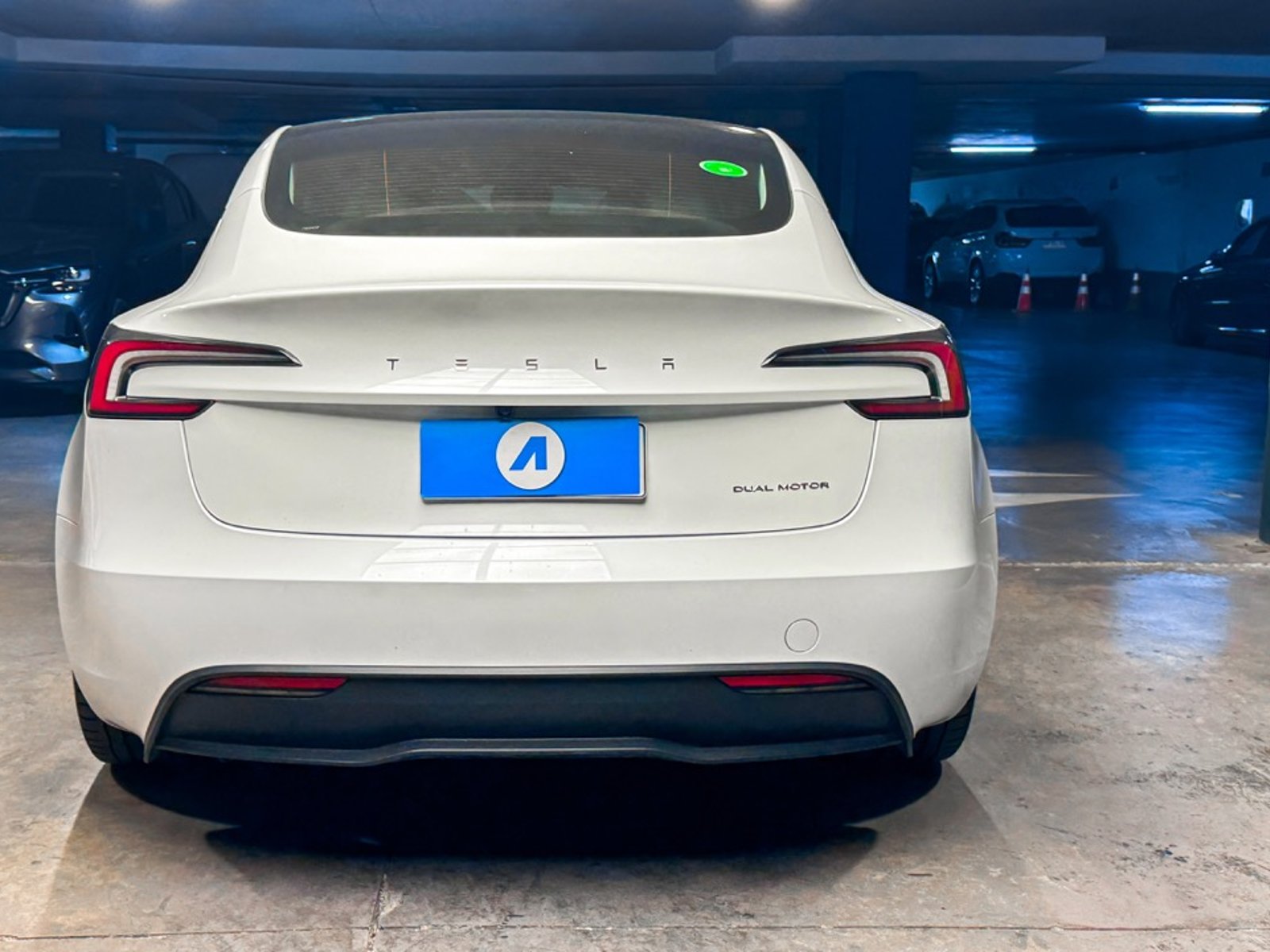 Tesla Model 3 Dual Motor Long Range AWD 2025 - Foto 3 de 20