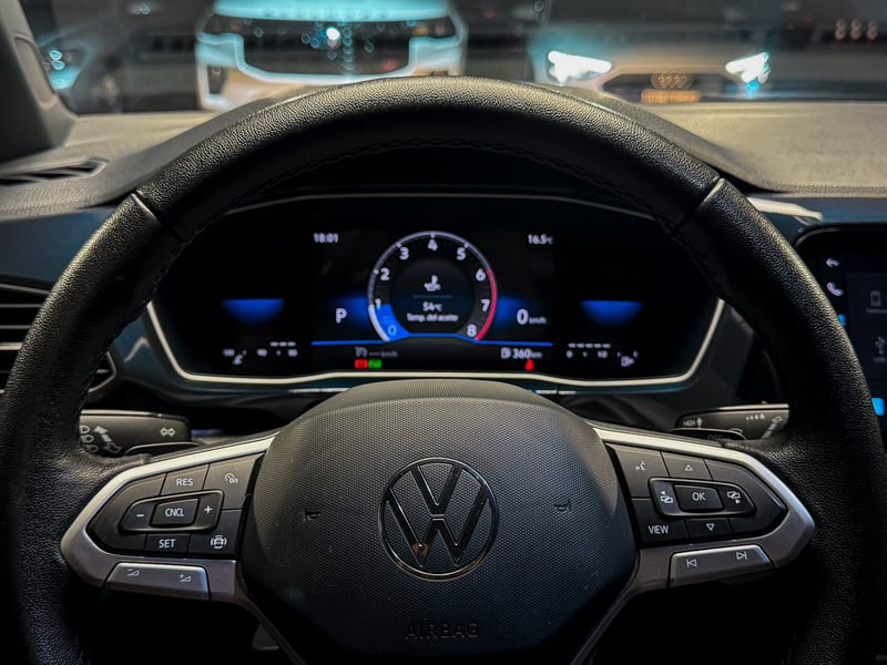 Volkswagen T-Cross Comfortline 2024 - Imagen 7 de 20
