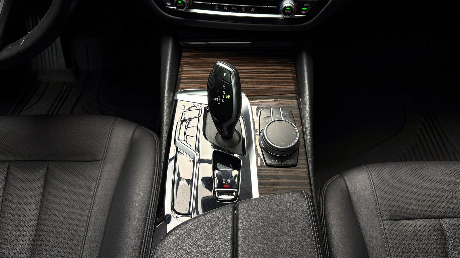 BMW 520D Heritage 2.0 2022 - Imagen 19 de 20