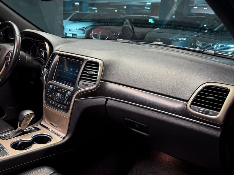 Jeep Grand Cherokee Limited 4WD 2018 - Imagen 13 de 20