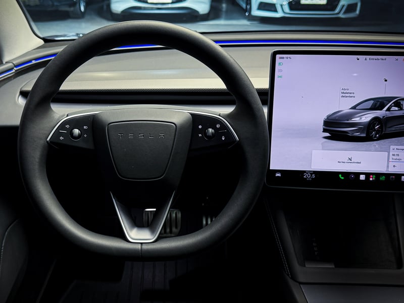 Tesla Model 3 Performance AWD 2025 - Imagen 3 de 10