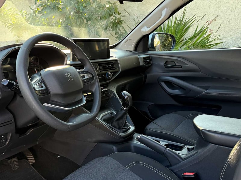 Peugeot Landtrek Active Blue HDI 2.2 2024 - Imagen 13 de 20
