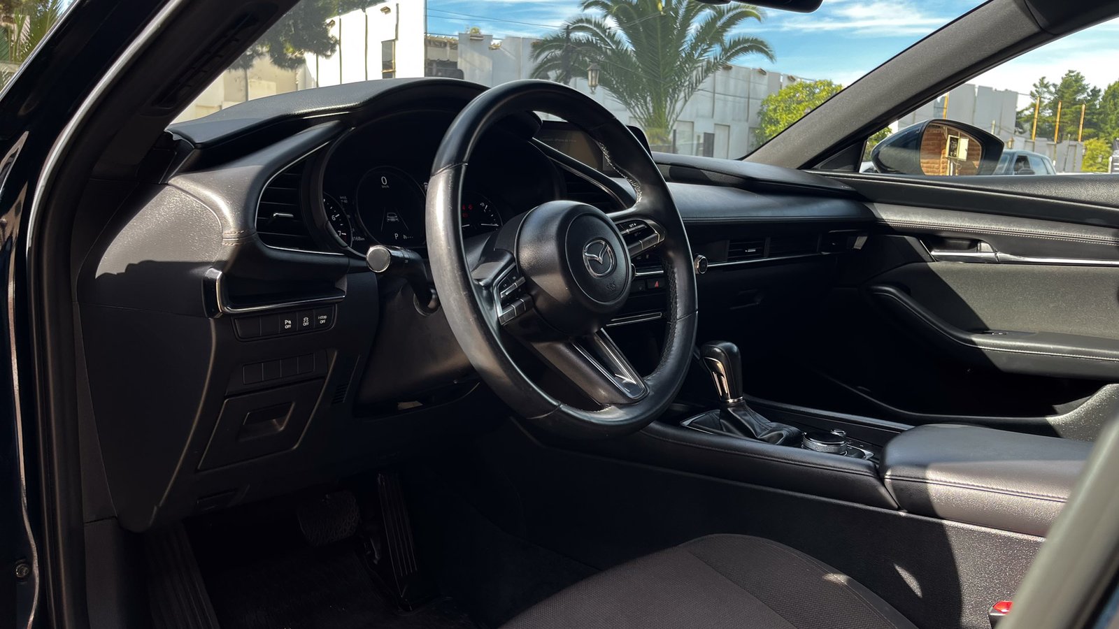 Mazda 3 V Sport HB 2.0 2021 - Imagen 11 de 20