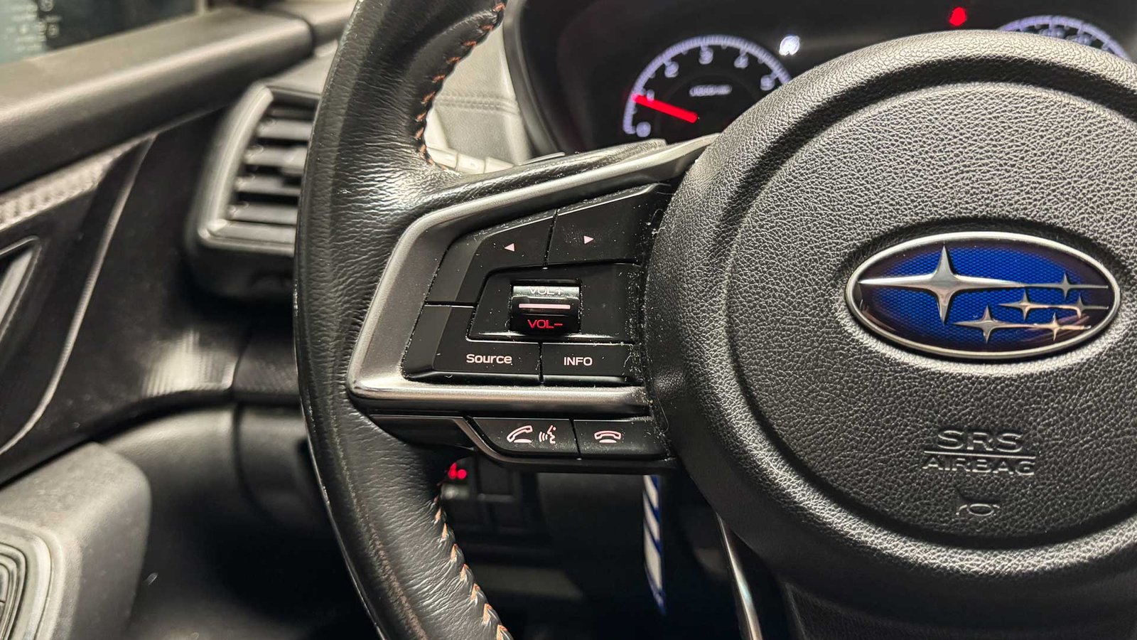 Subaru XV AWD CVT 2.0 2029 - Imagen 9 de 20