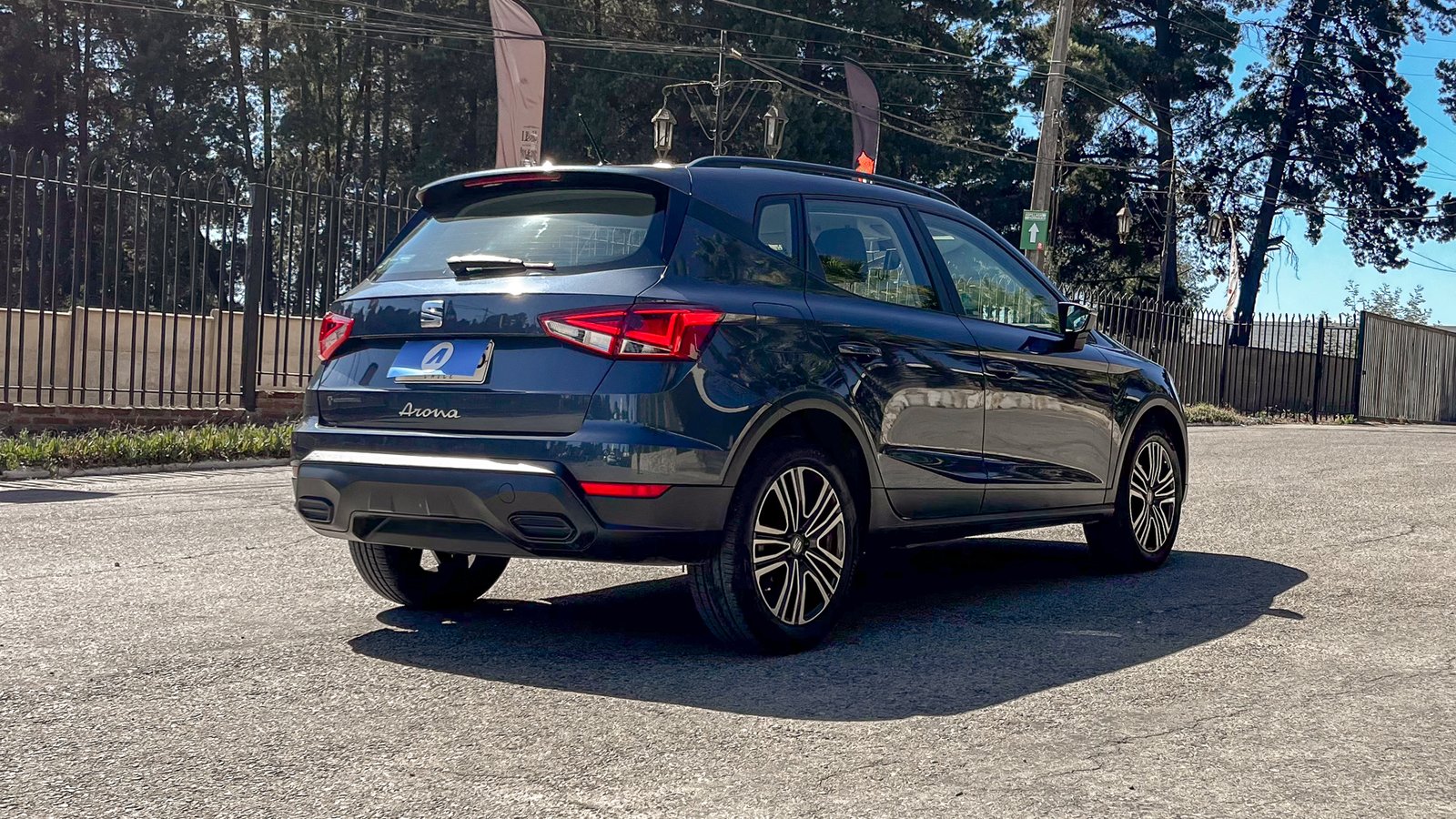 SEAT Arona Style AT 1.0T 2023 - Imagen 4 de 20
