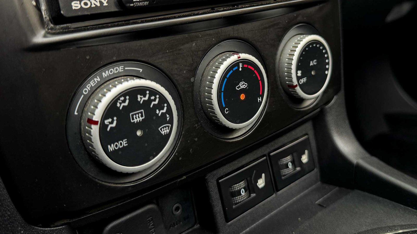 Mazda MX-5 Convertible 2.0 2015 - Imagen 16 de 18